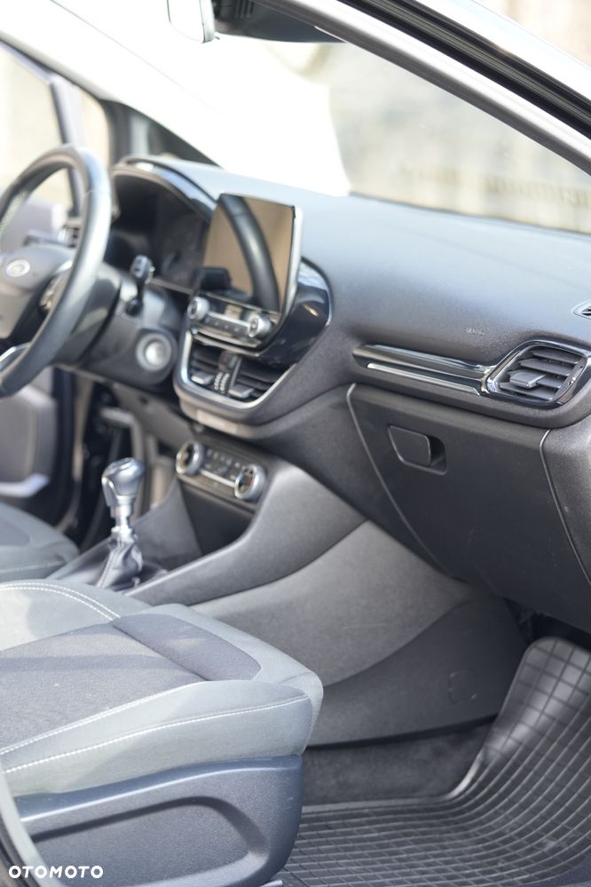 Ford Fiesta 1.0 EcoBoost Titanium ASS - 11