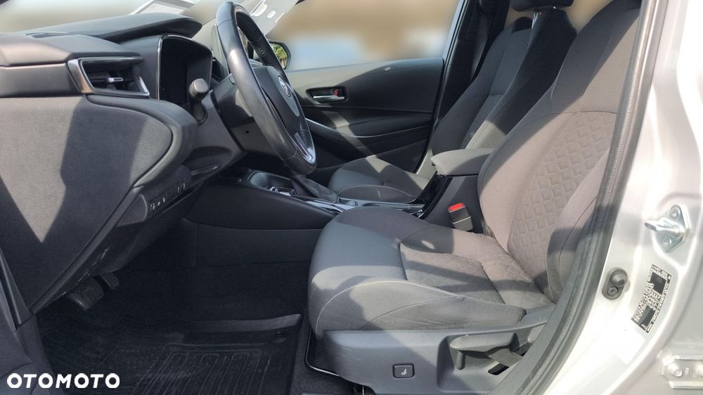 Toyota Corolla 1.8 Hybrid Comfort - 16