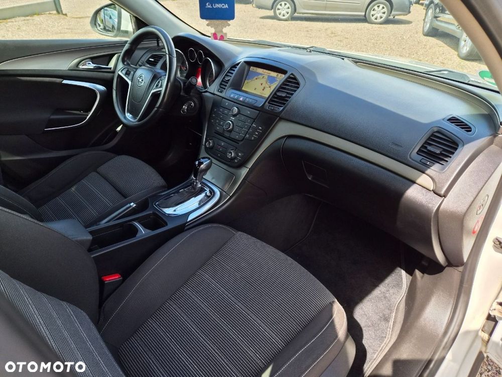 Opel Insignia 2.0 CDTI - 16
