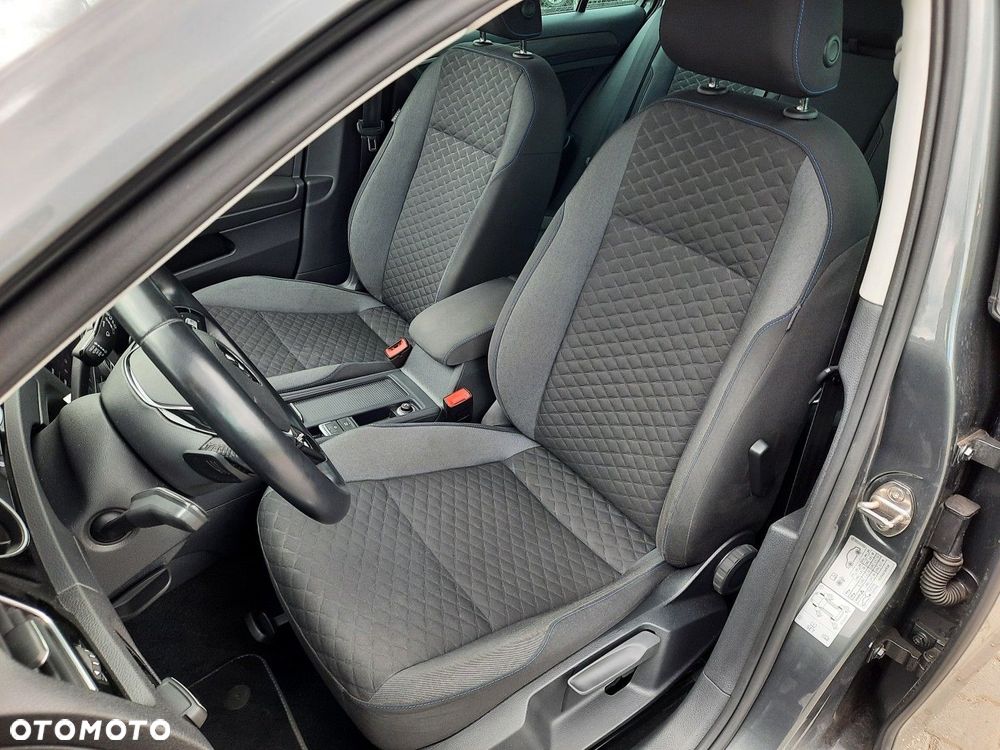 Volkswagen Golf 2.0 TDI DSG Join - 17