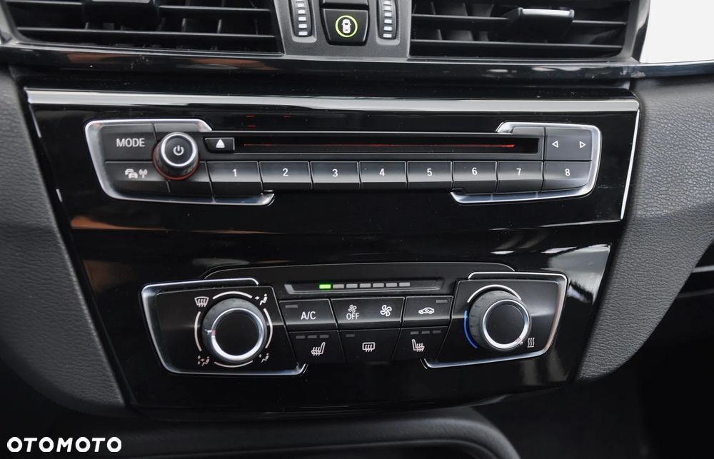 BMW X1 xDrive18d Business Edition sport - 19