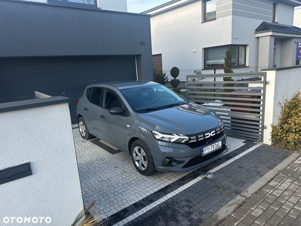 Dacia Sandero SCe 65 Essential - 2