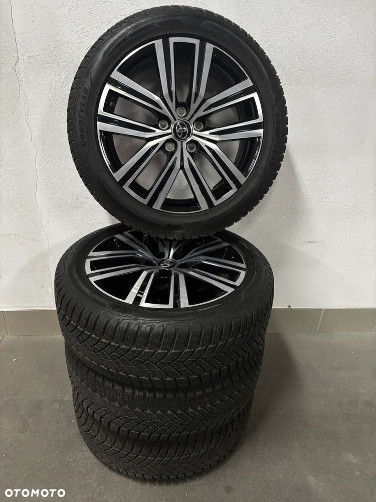 koła alu zimowe R18 toyota corolla cross - 1