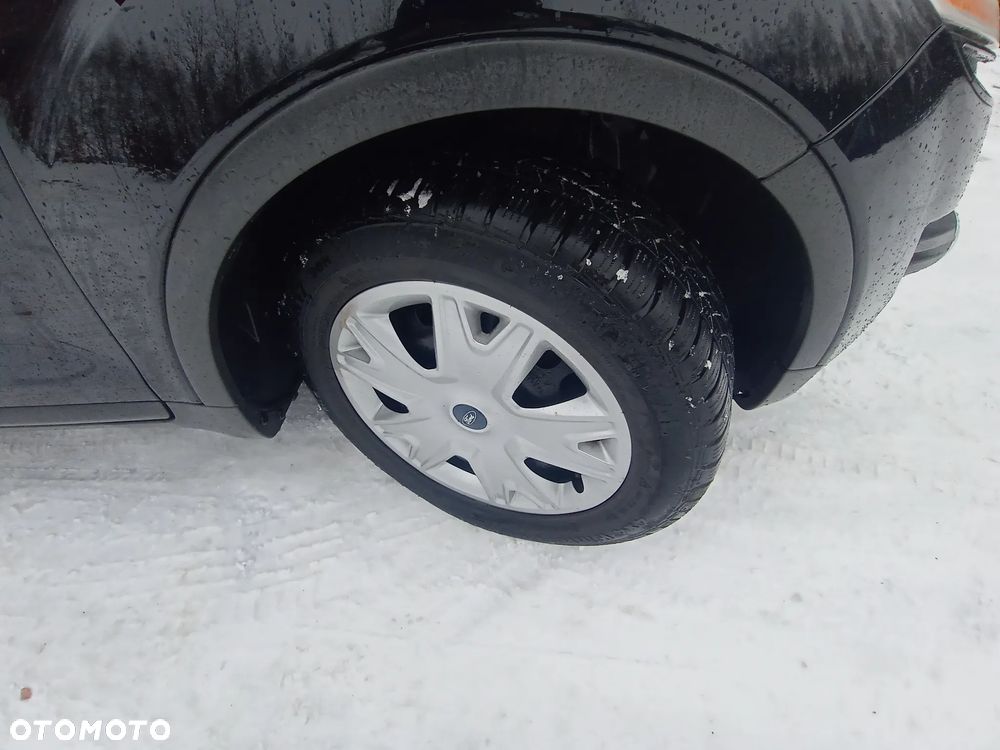 Ford Kuga 2.0 TDCi 2x4 Trend - 26