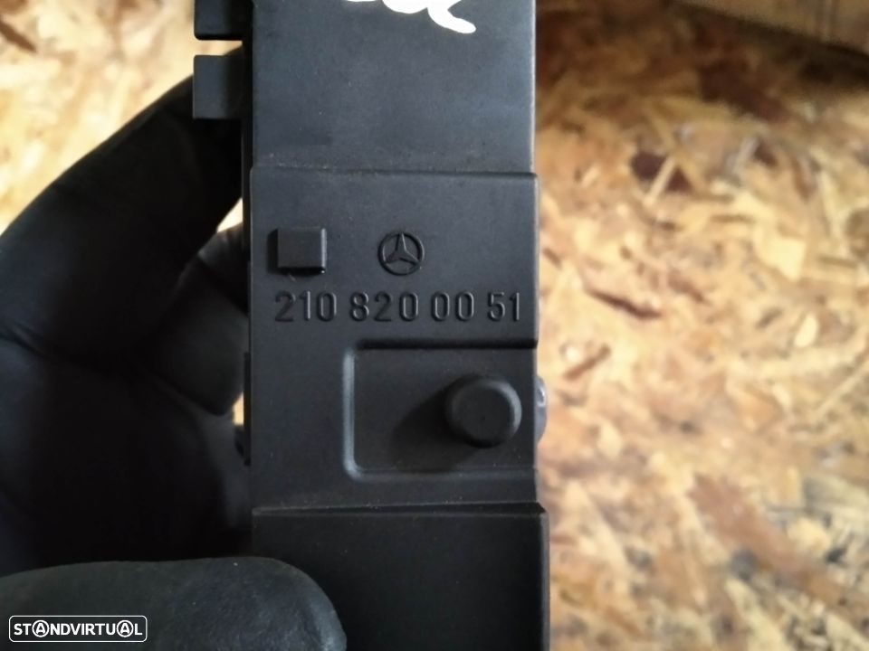 MODULO BOTOES AQUECIMENTO BANCOS MERCEDES C200 E220 W202 W210 2108200051 - 2