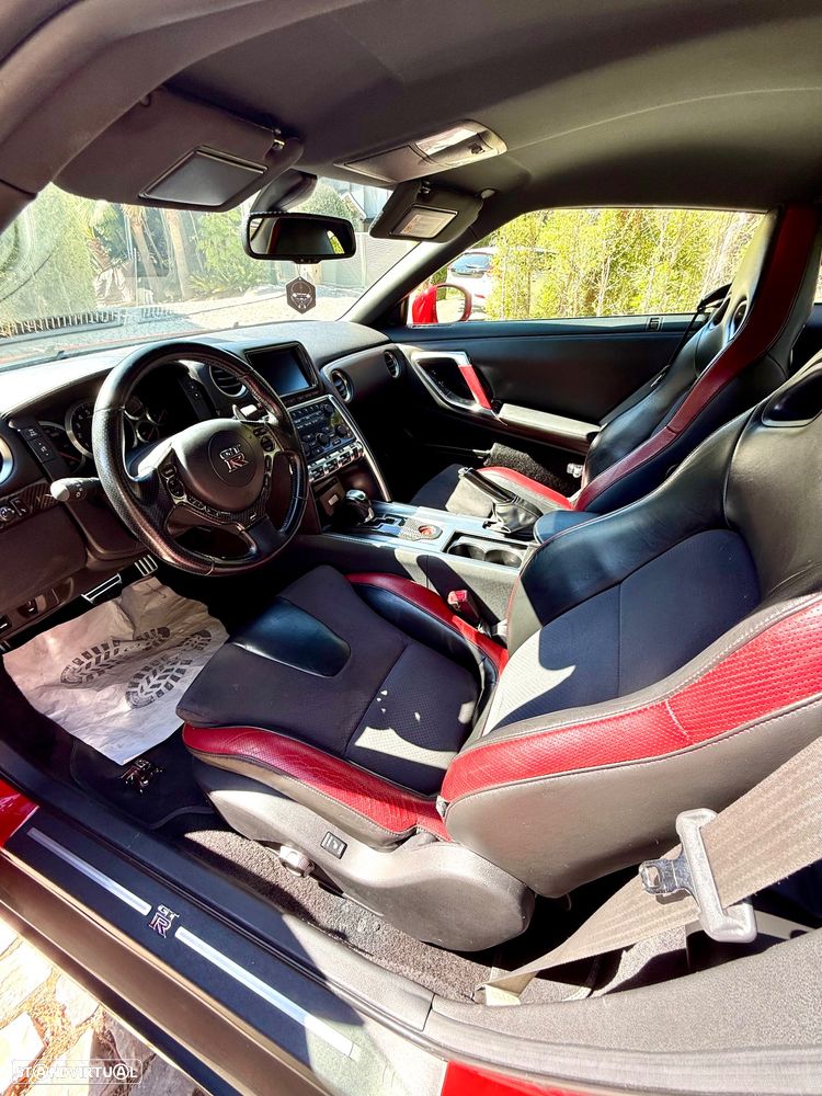 Nissan GT-R Black Edition - 18