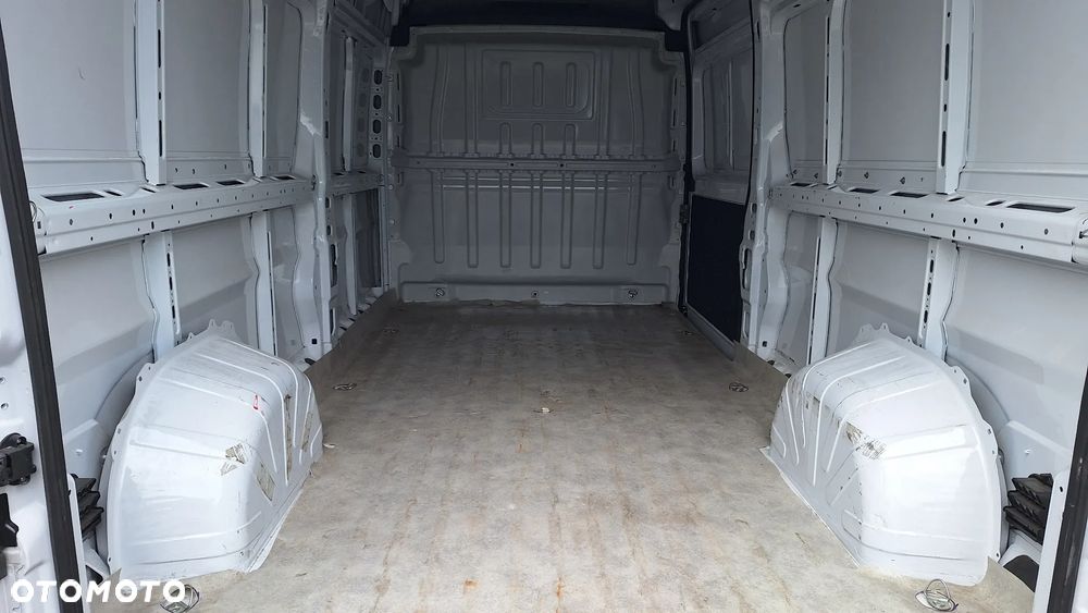 Peugeot Boxer 335 Blue HDI L3 H2 - 7