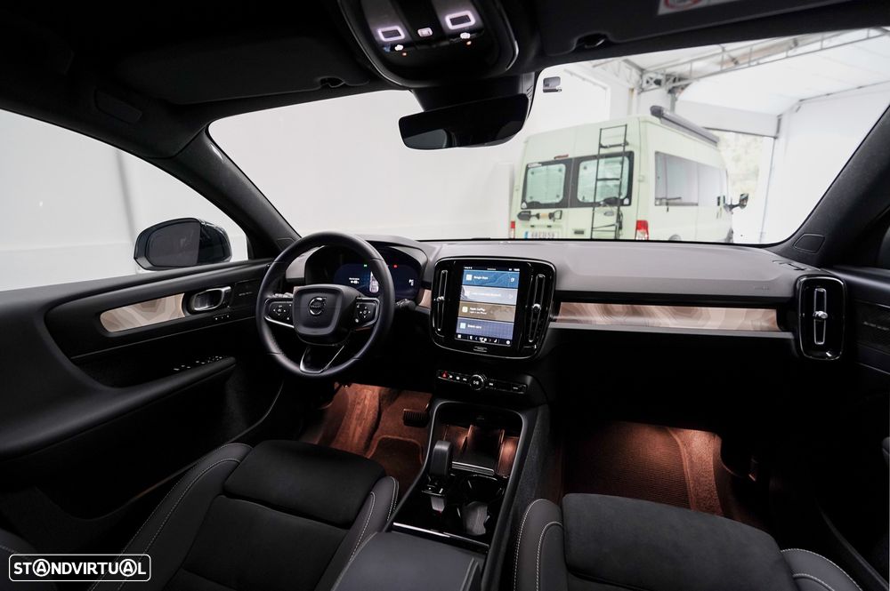 Volvo C40 Recharge Extended Range Ultimate - 2