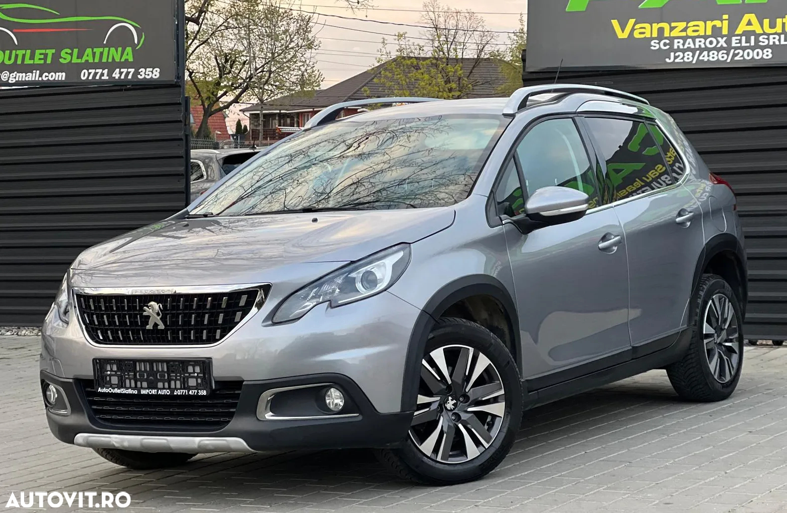 Peugeot 2008 1.2 PureTech EAT8 STT GT Pack - 2