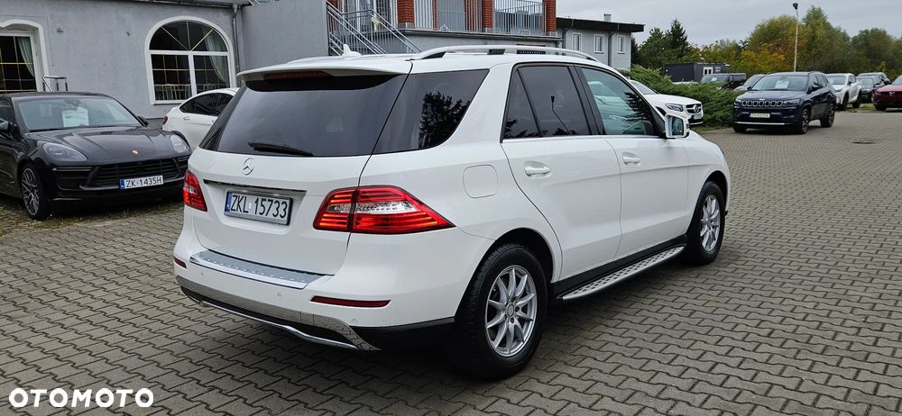 Mercedes-Benz ML 250 BlueTec 4-Matic - 6