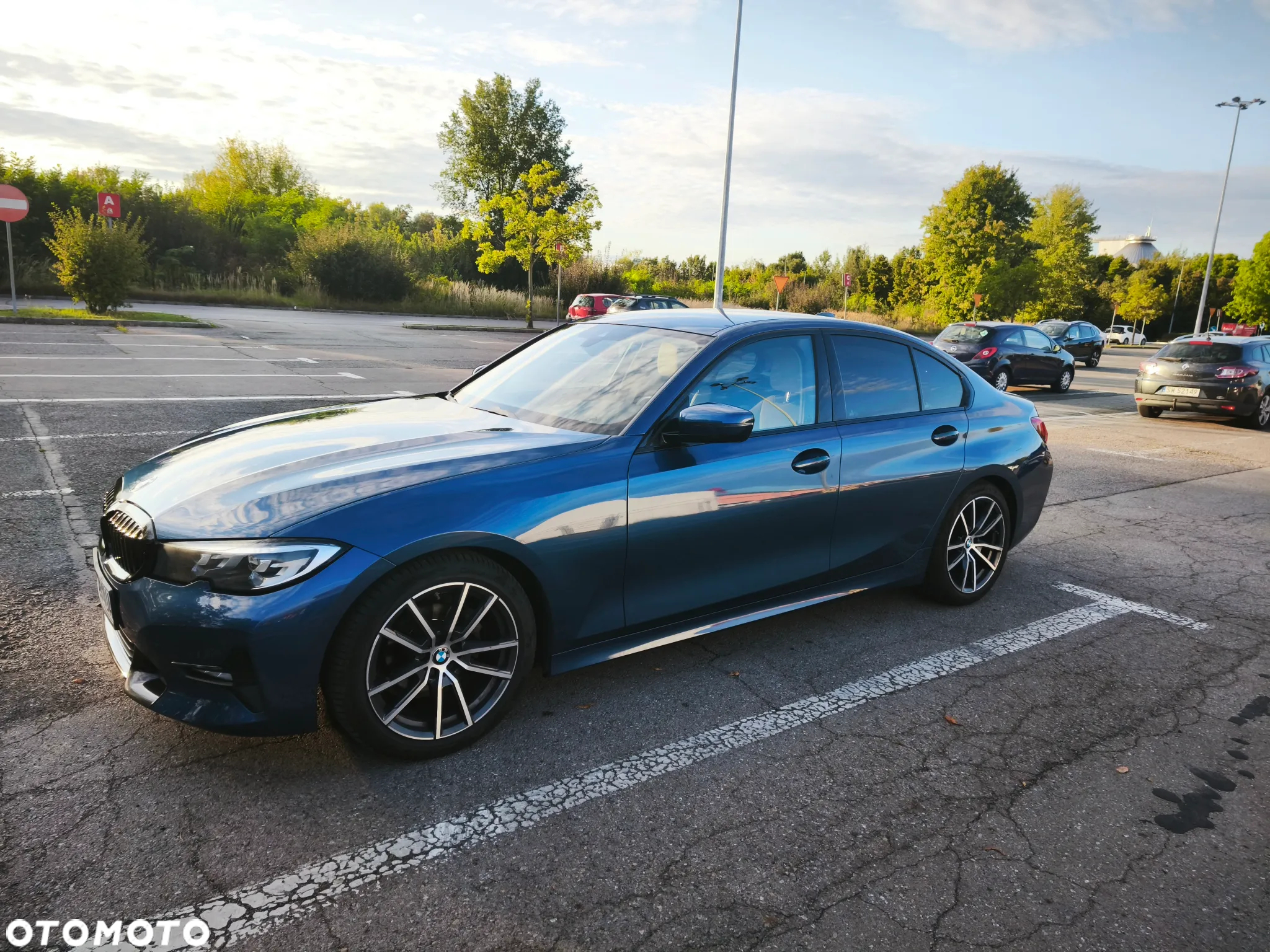 BMW Seria 3 318d Sport Line - 5