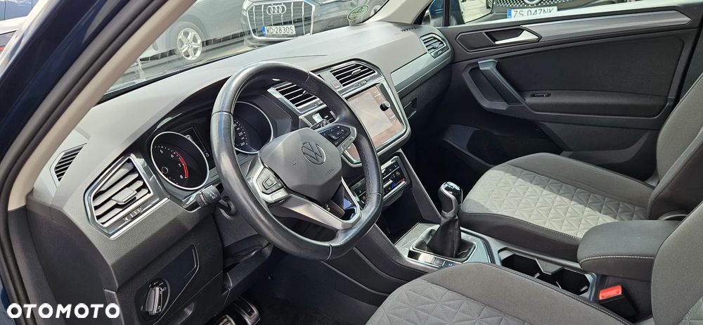 Volkswagen Tiguan 1.5 TSI OPF ACTIVE - 25