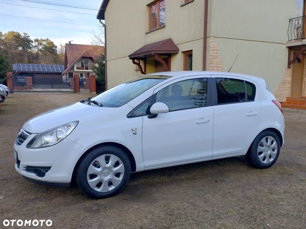 Opel Corsa 1.2 16V Color Edition