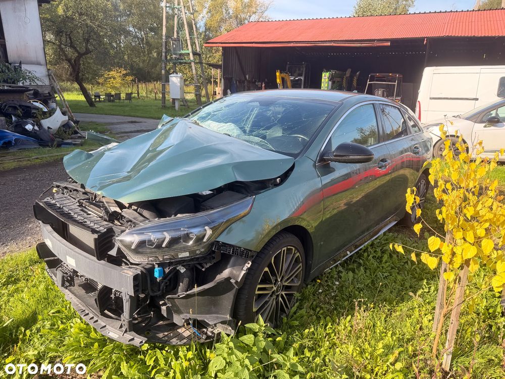 Kia ProCeed 1.5 T-GDI DCT7 OPF GT LINE - 5