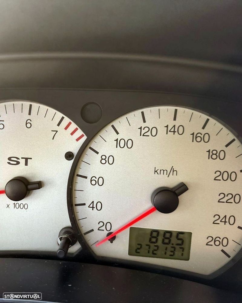 Ford Focus 2.0 ST 170 - 9