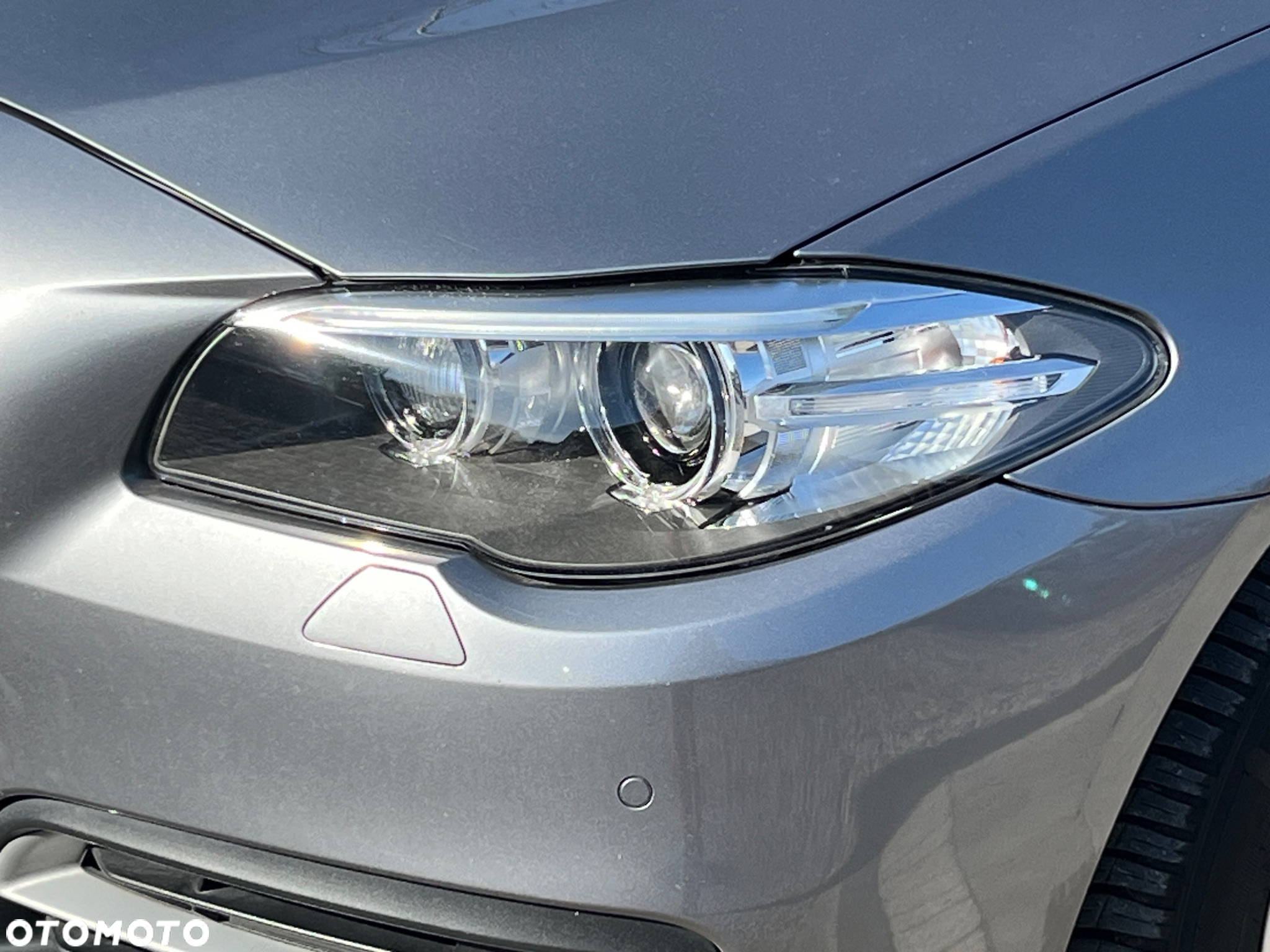 BMW Seria 5 520d Sport Line - 9