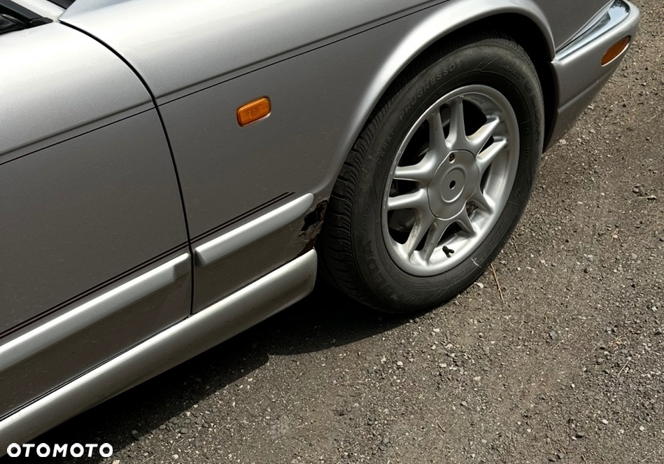 Jaguar XJR Standard - 19
