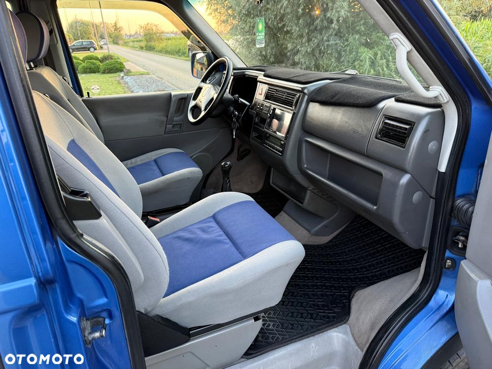 Volkswagen Multivan Standard - 20