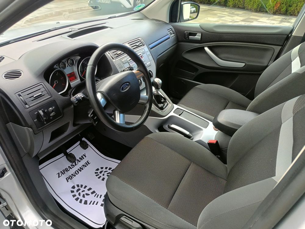 Ford Kuga 2.0 TDCi 2x4 Trend - 23