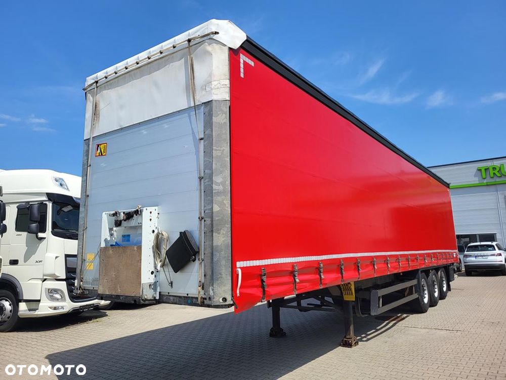 Schmitz Cargobull SCB S3T - 1