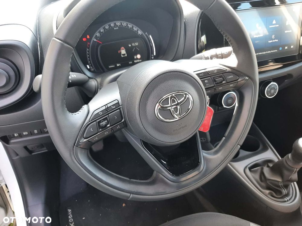 Toyota Aygo X Business Edition - 16