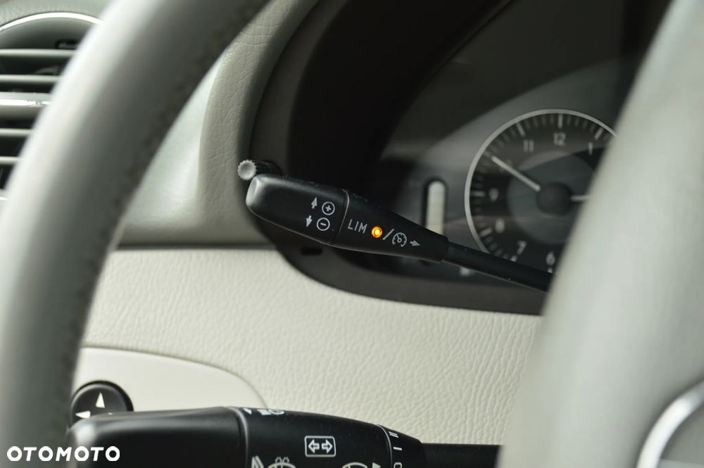 Mercedes-Benz CLK 320 Elegance - 26