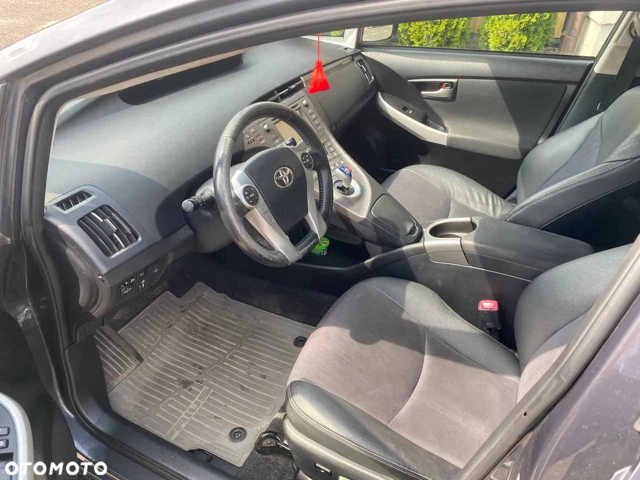 Toyota Prius Plug-in 1.8 HSD Premium - 7