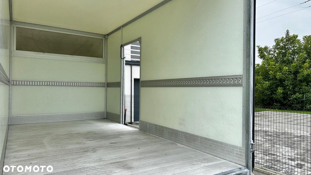 Volkswagen CRAFTER KONTENER MAN - 21