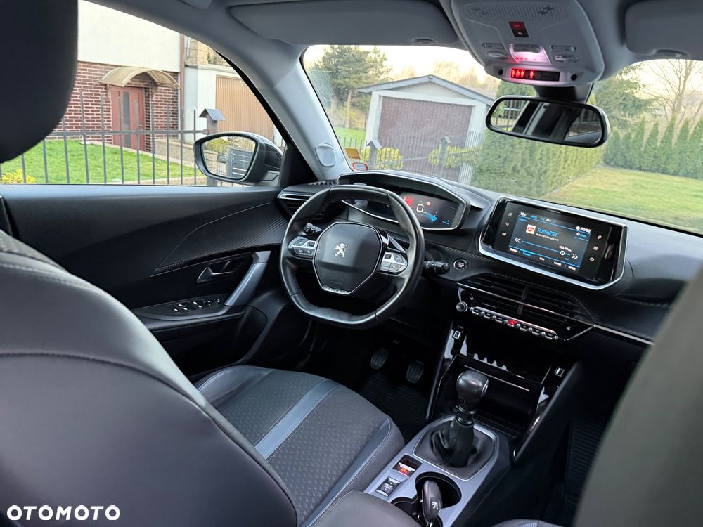 Peugeot 2008 1.5 BlueHDi Allure S&S - 13