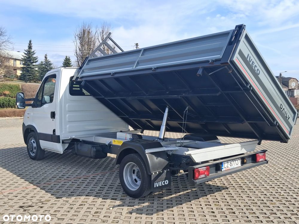 Iveco Daily 35c15 3.0 HPI 150KM Salon PL - 24