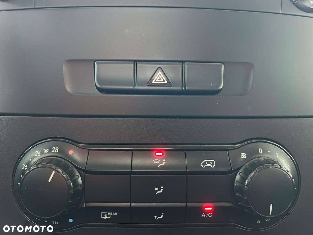 Mercedes-Benz Vito ver-tourer-l1-select-447-701 - 12