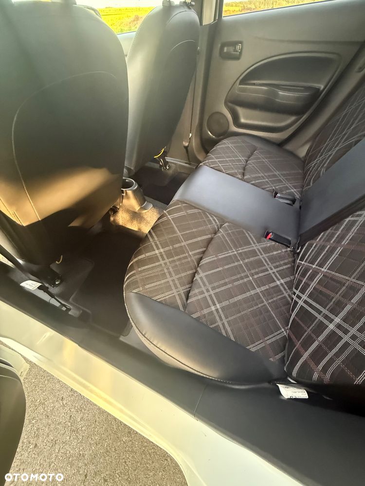 Mitsubishi Space Star 1.2 Intro Edition+ - 21