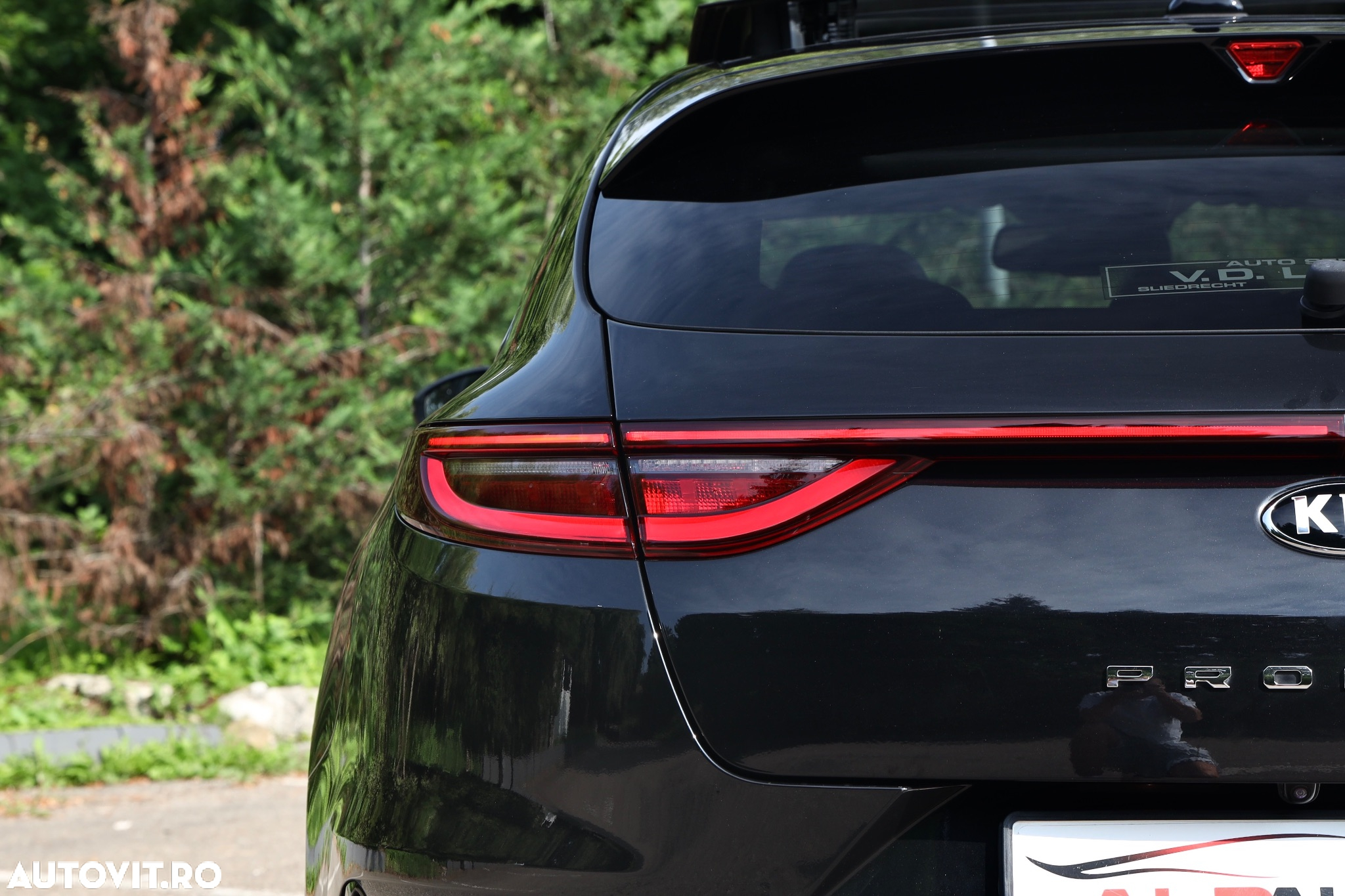 Kia Pro Ceed ProCeed 1.4 T-GDI 7DCT GT Line - 36