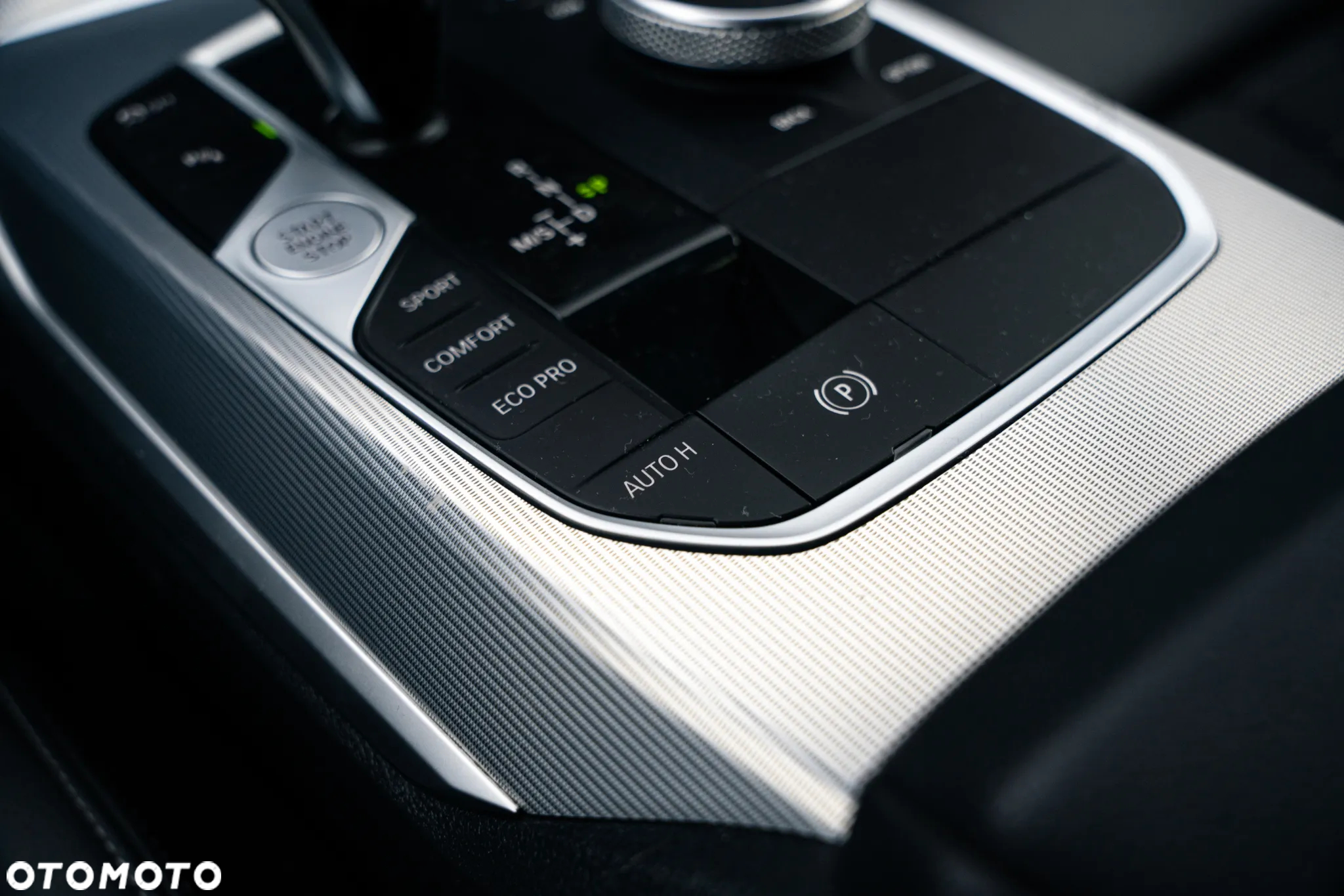 BMW Seria 3 320d Touring xDrive Sport Line - 29