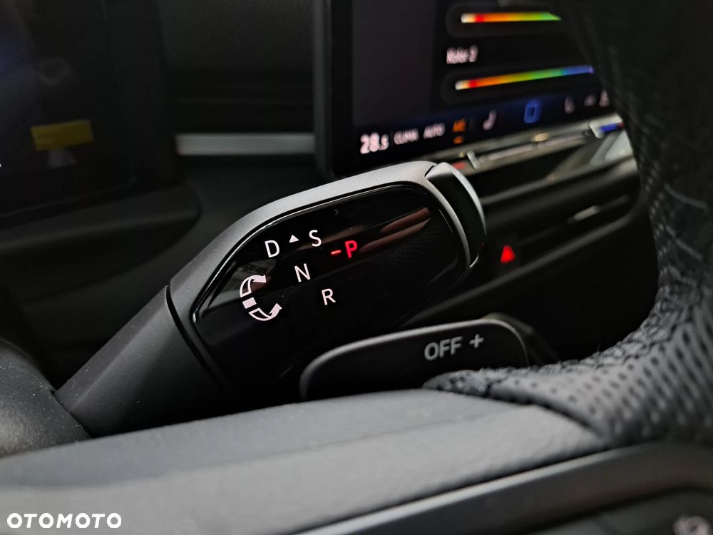 Volkswagen T-Roc 1.5 TSI R-Line DSG - 37