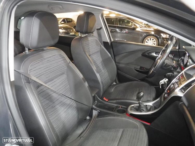 Opel Astra Sports Tourer 1.6 CDTi Excite S/S - 44