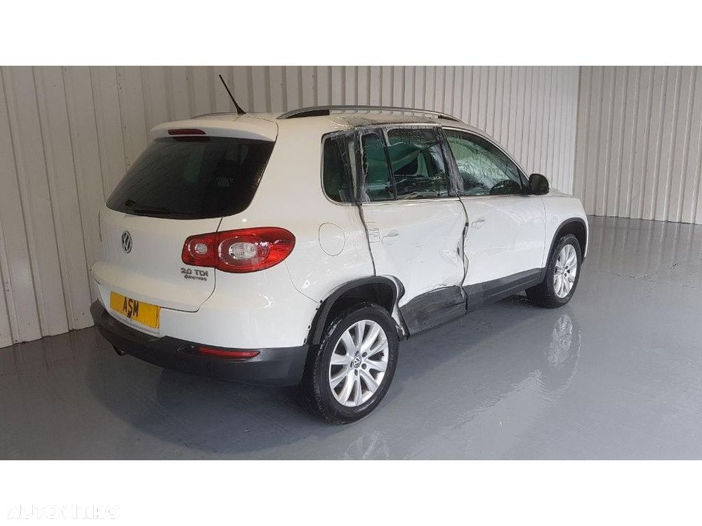 Cutie viteze manuala Volkswagen Tiguan 2011 SUV 2.0 TDI - 6