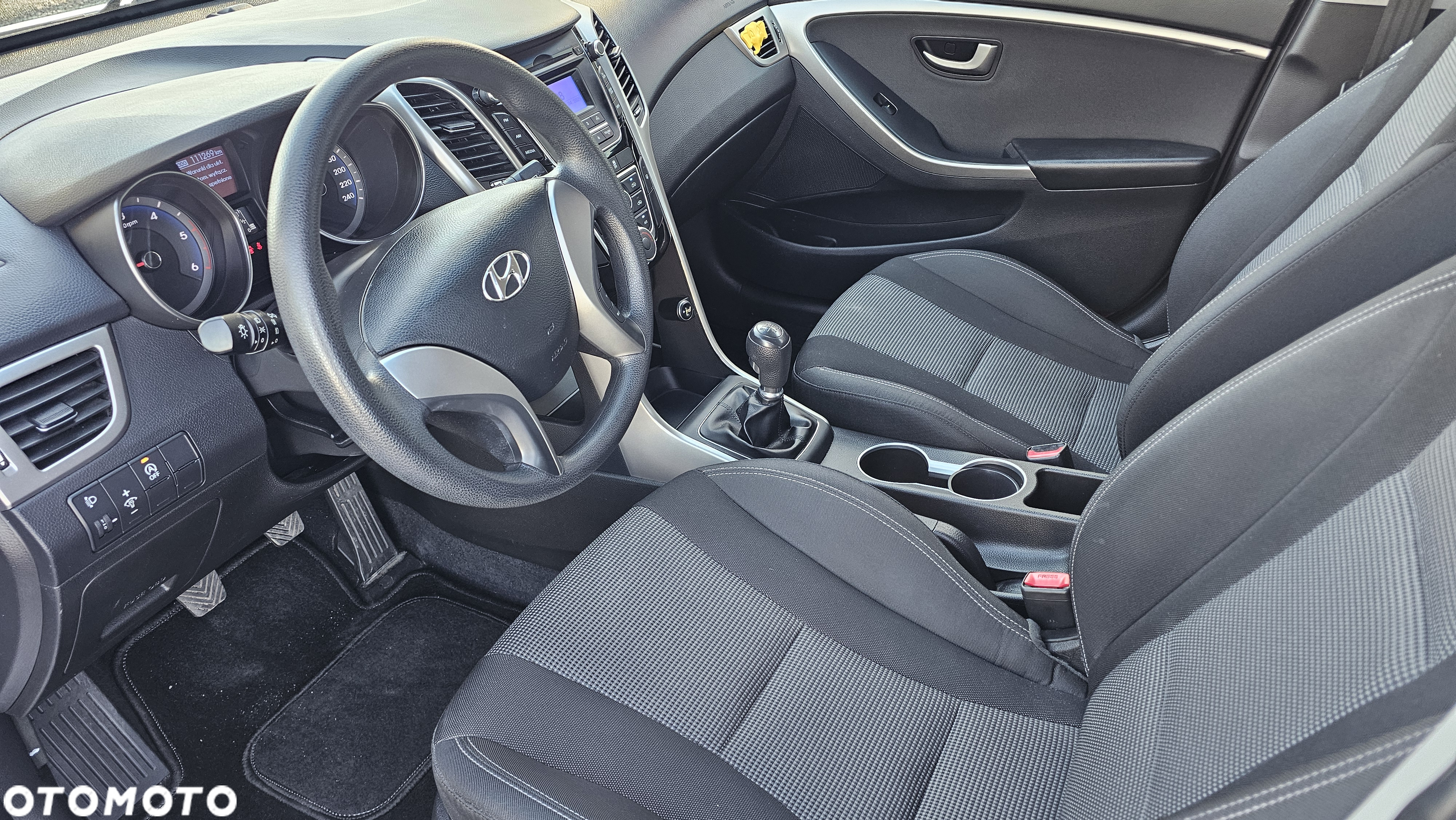 Hyundai i30 1.6 CRDi Comfort - 9
