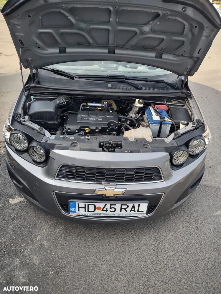 Chevrolet Aveo 1.2 DOHC 86 CP MT5 LT Plus - 3