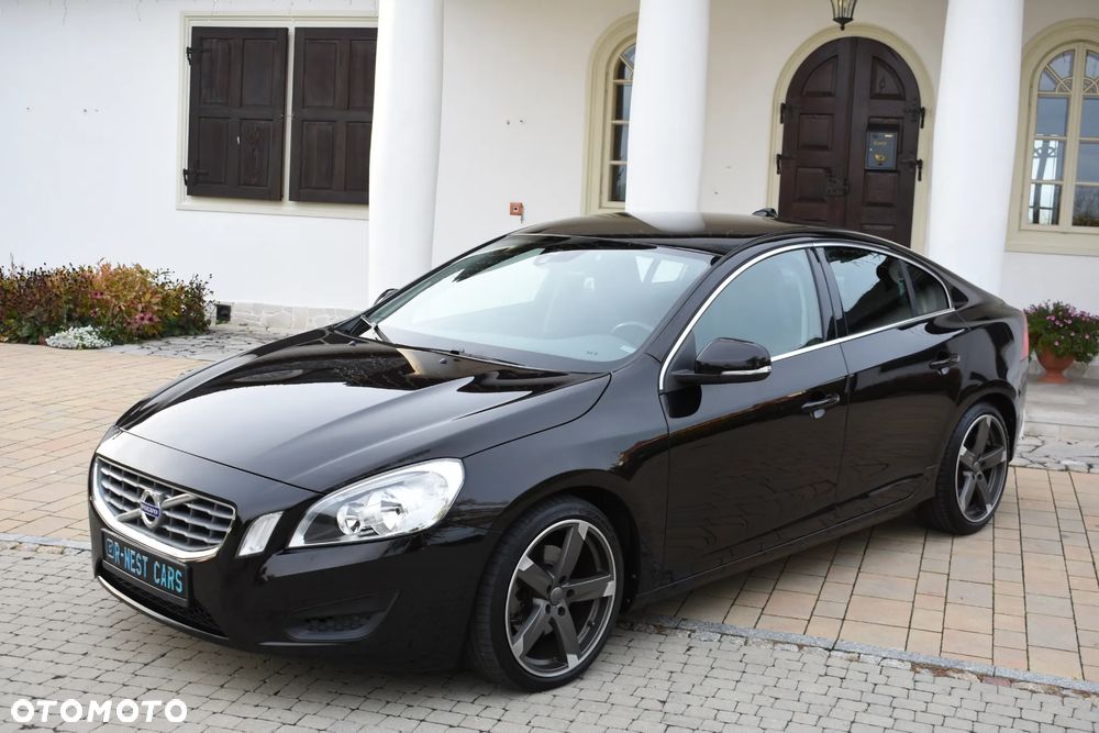 Volvo S60 - 2