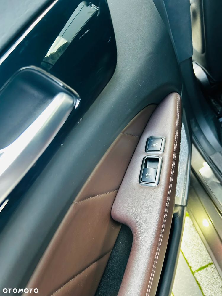 Mercedes-Benz CLS 63 AMG AMG SPEEDSHIFT MCT - 20