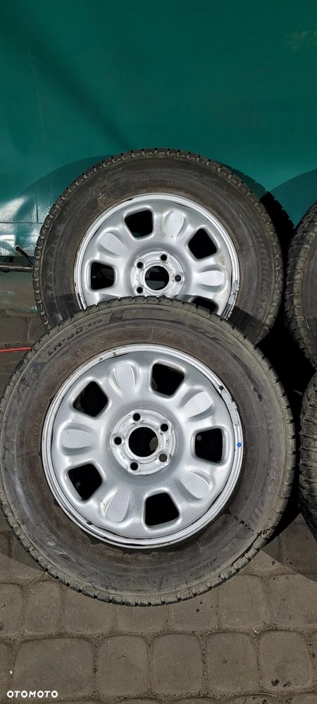 Dacia Duster - Koła zimowe 16" - Bridgestone 7mm - 3