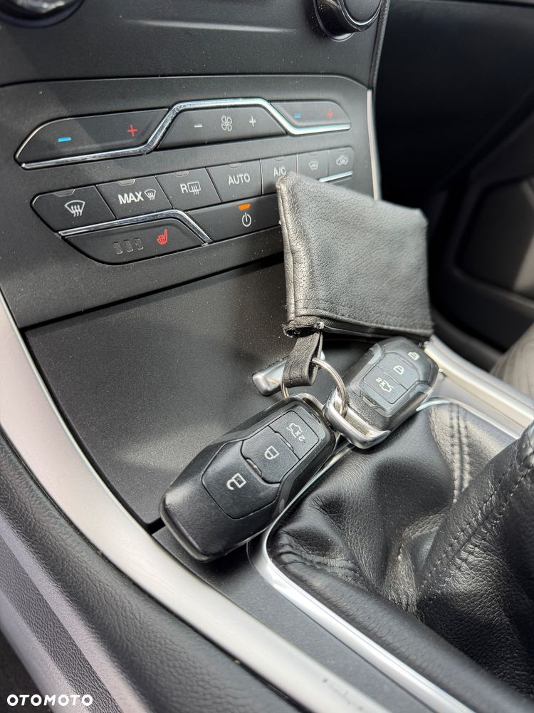 Ford S-Max 1.5 Eco Boost Start-Stopp Titanium - 33