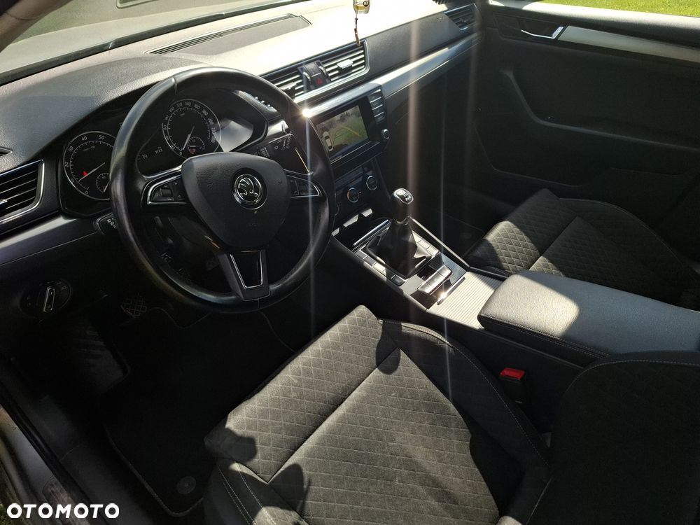 Skoda Superb 1.4 TSI 4x4 ACT Style - 10