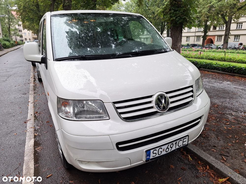Volkswagen Transporter - 2