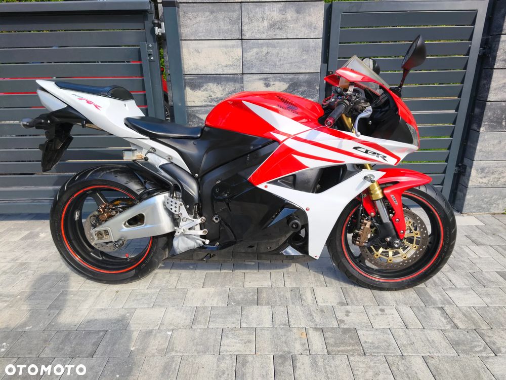 Honda CBR - 15