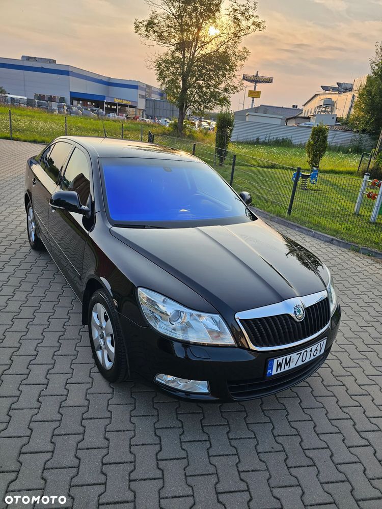 Skoda Octavia 1.6 Elegance - 8
