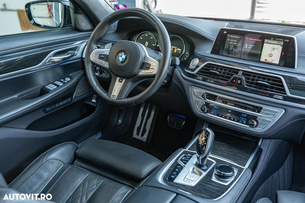 BMW Seria 7 740e iPerformance - 17