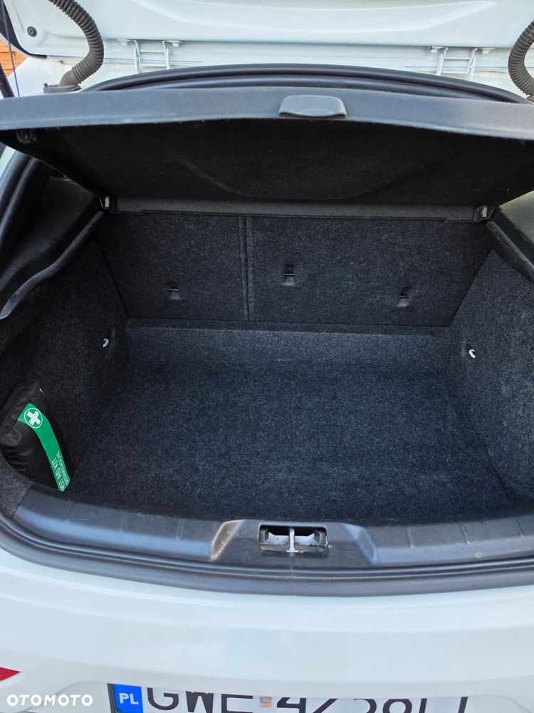 Volvo V40 D2 RDesign - 20