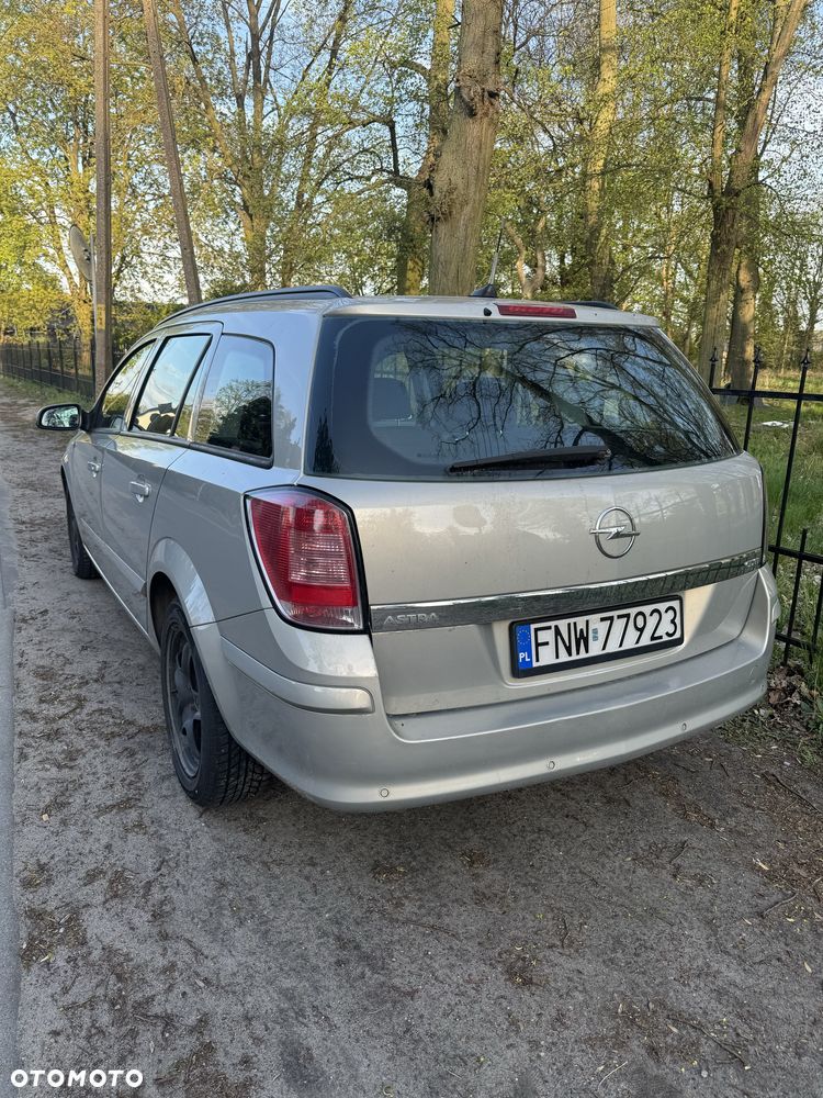 Opel Astra - 2